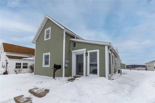 530 E Main St, Bradford, OH, 45308-1116 | Card Image