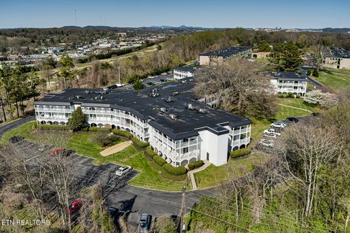 1318-5709 Lyons View Pike, Knoxville, TN, 37919-6462 | Card Image