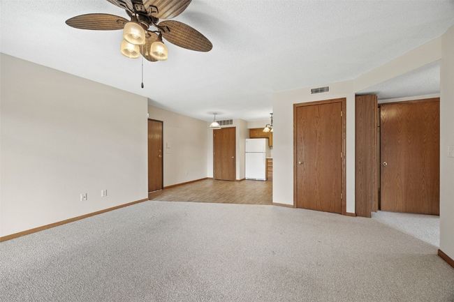 APT-2 - 3120 Wilson Ave Sw, Condo with 2 bedrooms, 1 bathrooms and null parking in Cedar Rapids IA | Image 5