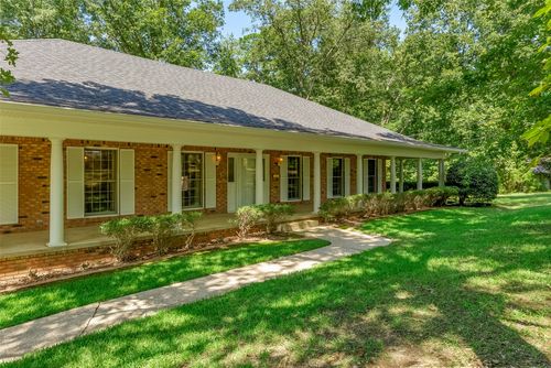 741 Beverly Dr, Homer, LA, 71040-3001 | Card Image