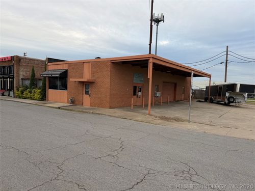 28 Mill Se, Ardmore, OK, 73401 | Card Image