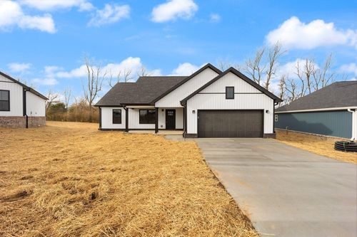 67 Pinehurst Way, Harrodsburg, KY, 40330 | Card Image
