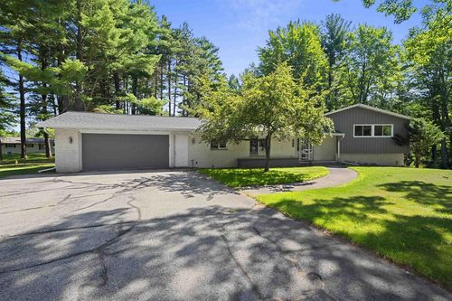 540 Jackson Court, Peshtigo, WI, 54157 | Card Image
