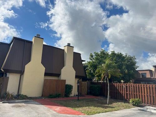 b-3502 Gardens East Dr, Palm Beach Gardens, FL, 33410-5736 | Card Image