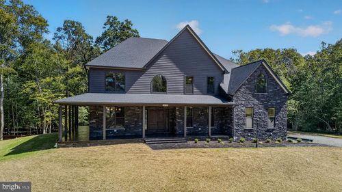 6385 Pasture Ln, HUGHESVILLE, MD, 20637 | Card Image