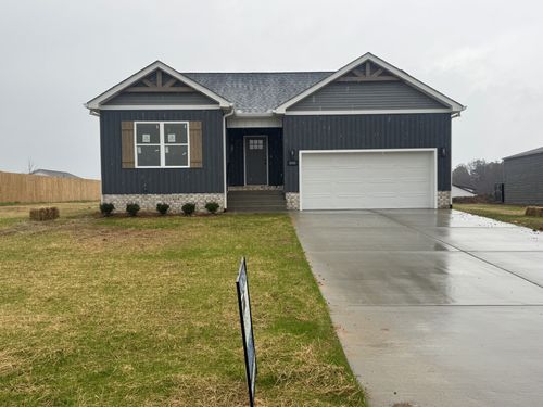 3050 Ayshire Dr, Greenbrier, TN, 37073-2203 | Card Image