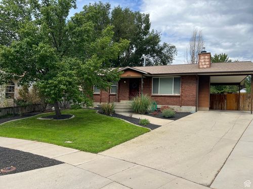 955 E South Fork Cir, Sandy, UT, 84094-5524 | Card Image