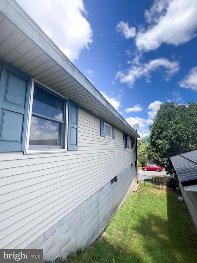 540 Highland Ave, House other with 3 bedrooms, 1 bathrooms and null parking in BURNHAM PA | Image 38