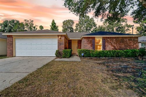 16289 Sun View Ln, Conroe, TX, 77302-5561 | Card Image