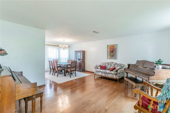 521 Pecos Trl, House other with 4 bedrooms, 3 bathrooms and null parking in Belton TX | Image 14