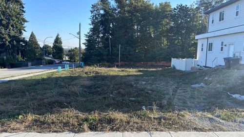 18998 62 Ave, Surrey, BC, V3S8H7 | Card Image