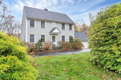 113 Flat Rock Rd, Branford, CT, 06405-3353 | Card Image