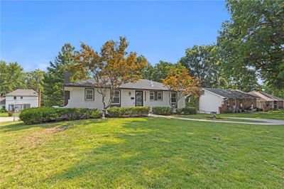 13214 E 44th Terrace S, House other with 3 bedrooms, 2 bathrooms and null parking in Independence MO | Image 3