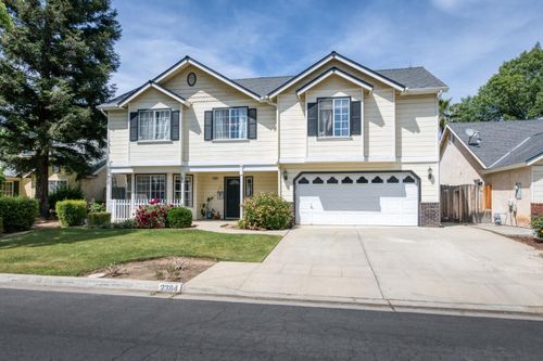 2384 E Quincy Avenue, Fresno, CA, 93720 | Card Image
