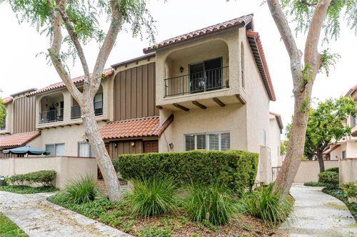 66-19545 Sherman Way, Reseda, CA, 91335 | Card Image