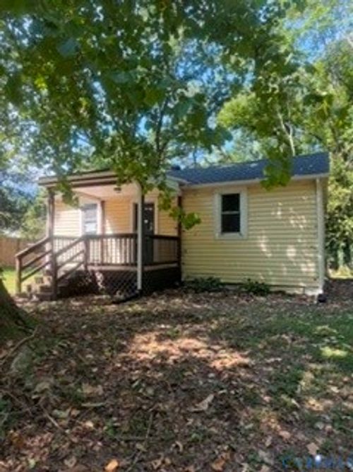 662 Wise Ave, Petersburg, VA, 23803-5237 | Card Image
