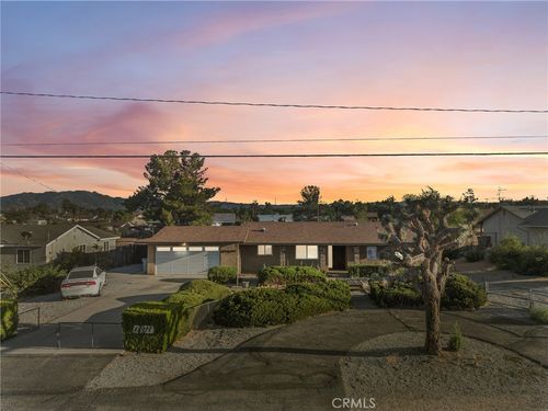 17911 Juniper Street, Hesperia, CA, 92345 | Card Image
