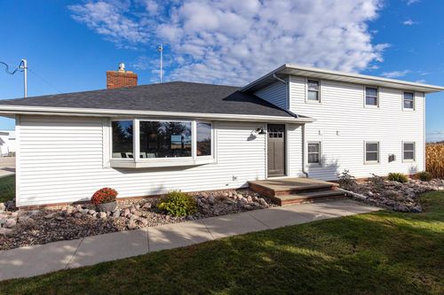 N5598 State Road 47, Black Creek, WI, 54106 | Card Image