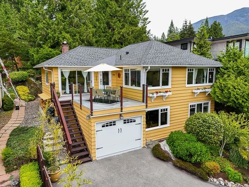 6577 Marine Dr, West Vancouver, BC, V7W2S8 | Card Image