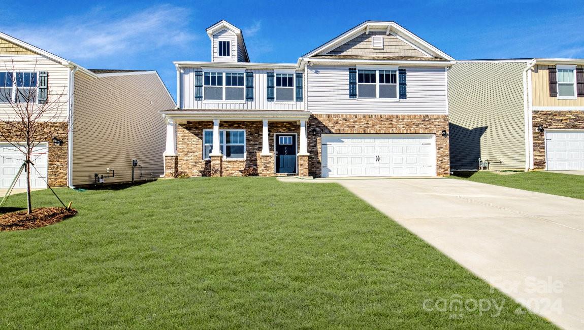 Ashelyn Park Dr, Fletcher, NC 28732