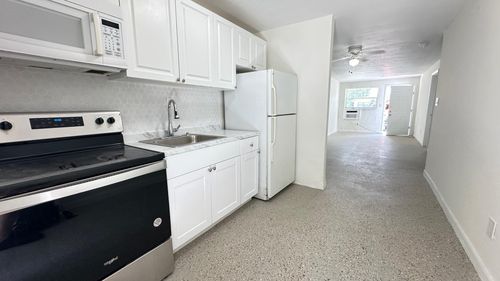 a-2830 Nw 15th Ct, Fort Lauderdale, FL, 33311-5162 | Card Image