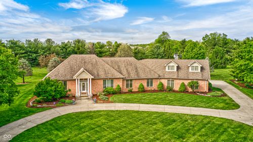 1325 E Jessup Way, Mooresville, IN, 46158-7553 | Card Image