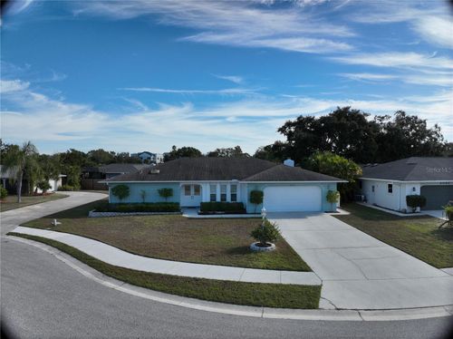2042 Country Meadows Pl, SARASOTA, FL, 34235-8228 | Card Image