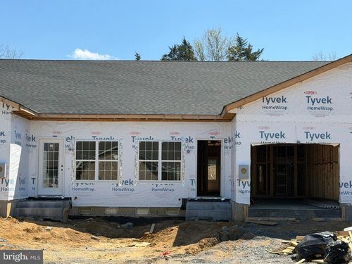 337 Lora Dr, WOODSTOCK, VA, 22664-1593 | Card Image