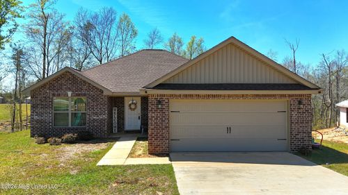 9 Woodall Ct, Perkinston, MS, 39573-5189 | Card Image