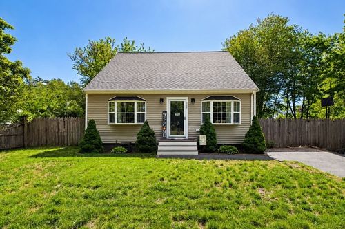 268 Meadow St, Carver, MA, 02330-1549 | Card Image