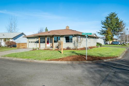 2299 Country Club Ter, Woodburn, OR, 97071-2333 | Card Image