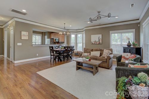 903 White Point Dr, Huntersville, NC, 28078-3406 | Card Image