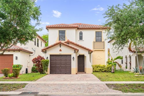 9083 Sw 36th St, Miramar, FL, 33025-7968 | Card Image