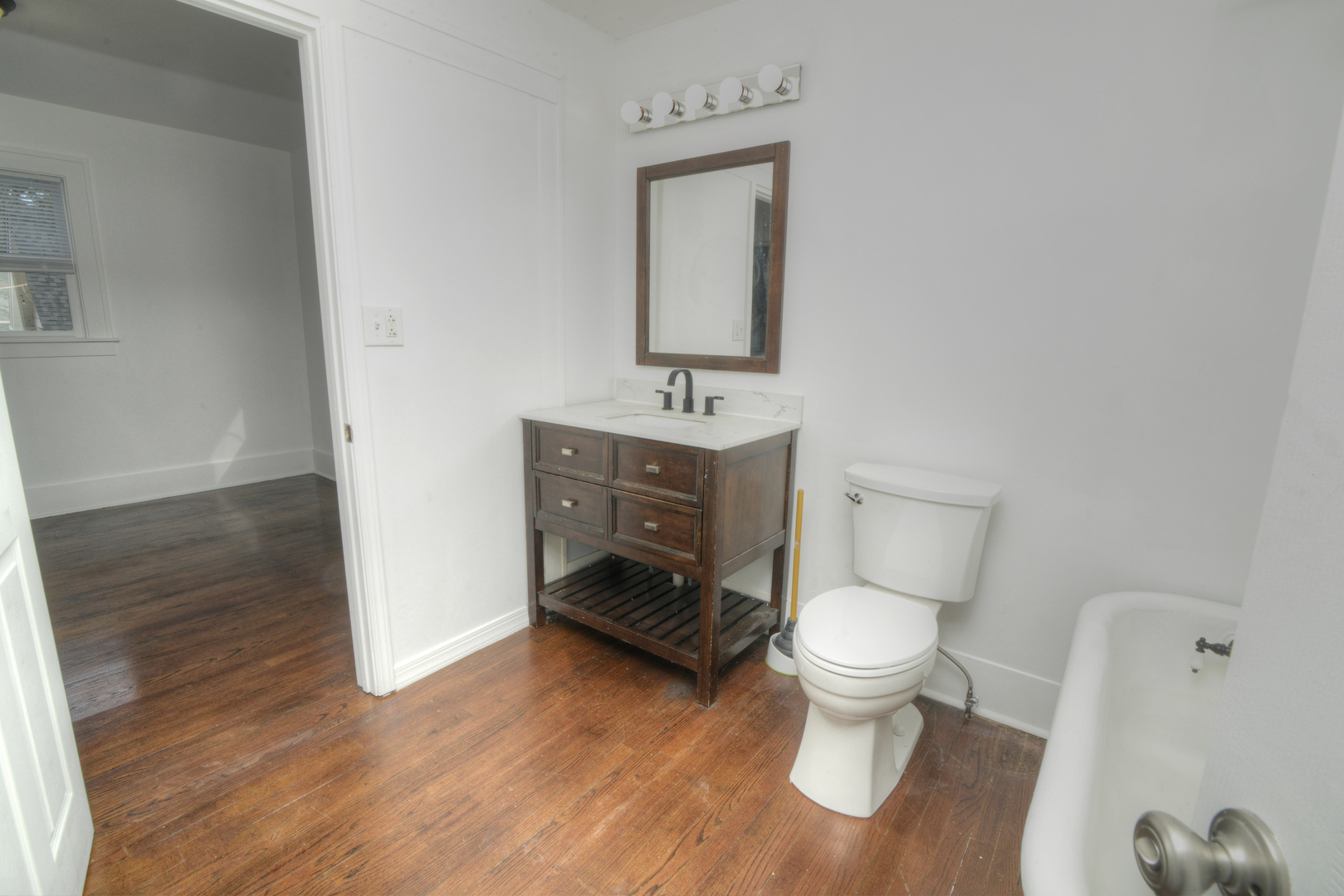 Residential Lease in St. Charles 5