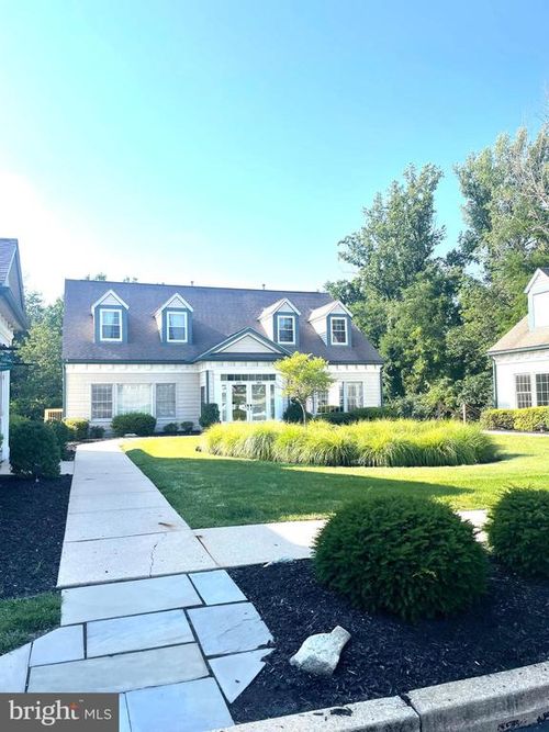 277 W Uwchlan Ave, DOWNINGTOWN, PA, 19335-3361 | Card Image