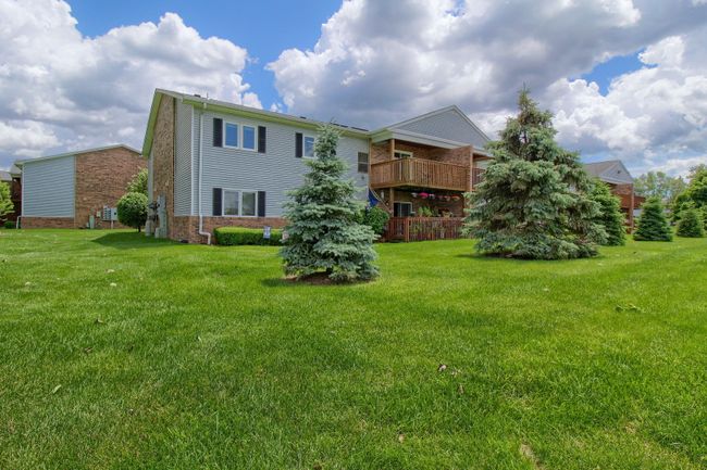 APT-182 - 1565 Harbour Blvd, Condo with 2 bedrooms, 2 bathrooms and null parking in Trenton MI | Image 31