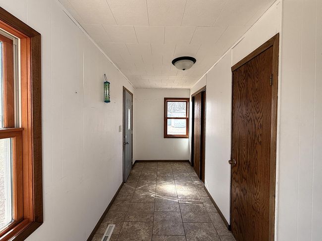 Mud Room | Image 9