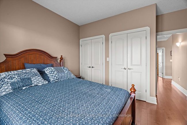 9416 Hickory Dr, House other with 3 bedrooms, 4 bathrooms and 10 parking in Strathroy ON | Image 24