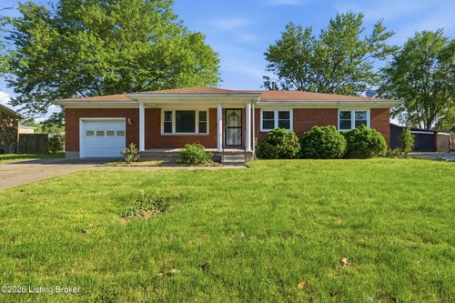 7003 Sunny Vale Way, Louisville, KY, 40272-3752 | Card Image