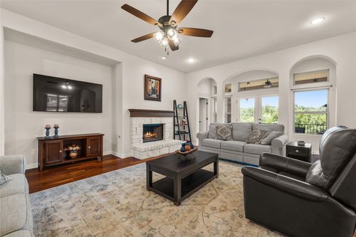 205 Bellagio Dr, Austin, TX, 78734-5082 | Card Image