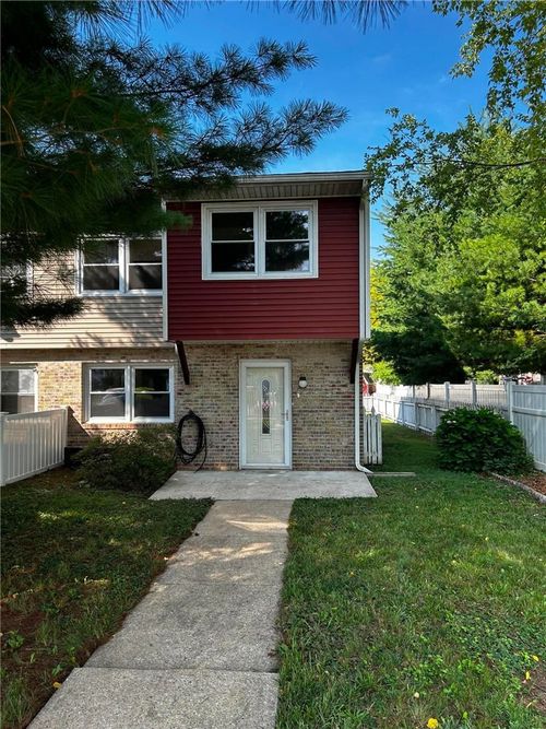 138 Buchannan St, CHAMBERSBURG, PA, 17201-3218 | Card Image