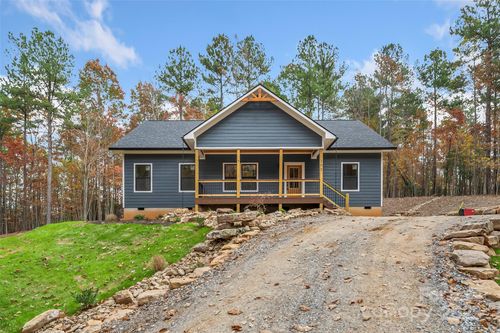 195 Grandview Peaks Dr, Nebo, NC, 28761 | Card Image
