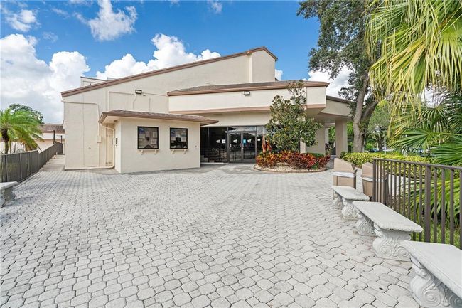 Clubhouse | Image 20