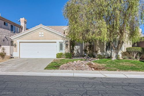 64 Chateau Whistler Ct, Las Vegas, NV, 89148-2729 | Card Image