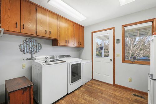 131 Blake Ave, Moundridge, KS, 67107-7513 | Card Image