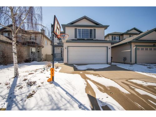 8915 7 Ave Sw, Edmonton, AB, T6X1B7 | Card Image