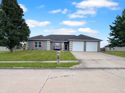 406 Trotter Ln, Ashland, MO, 65010-1055 | Card Image