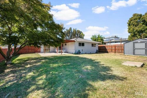 10 Flamingo Ct, American Canyon, CA, 94503-1012 | Card Image