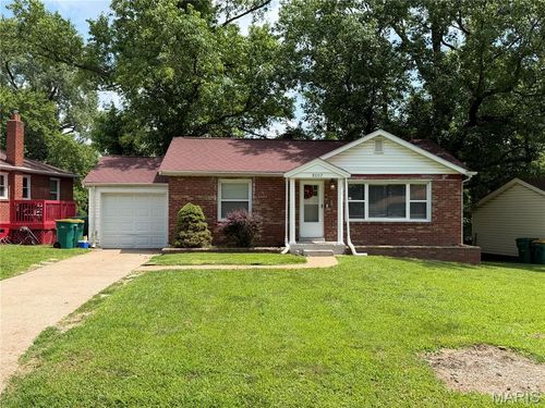 8007 Titus Rd, Saint Louis, MO, 63114-6325 | Card Image