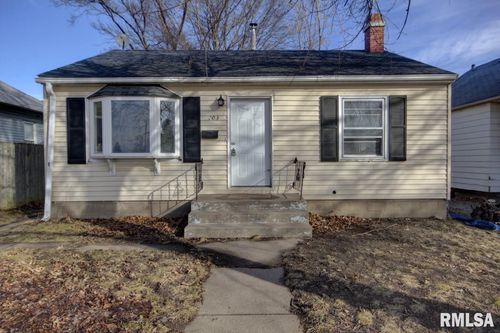 703 23rd Ave, Rock Island, IL, 61201-4137 | Card Image